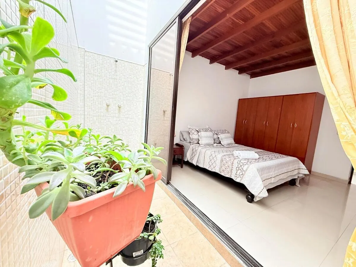Casa Con Aires Y Bbq Cerca A Mall Chipichape Cali Ferienhaus